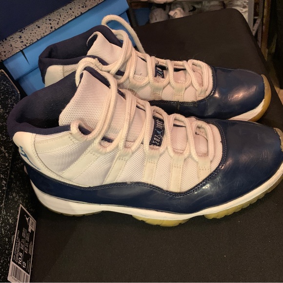 Jordan 11 Retro UNC Win Like 82 - Size 10.5 - Ships Fast ! - Picture 2 of 11